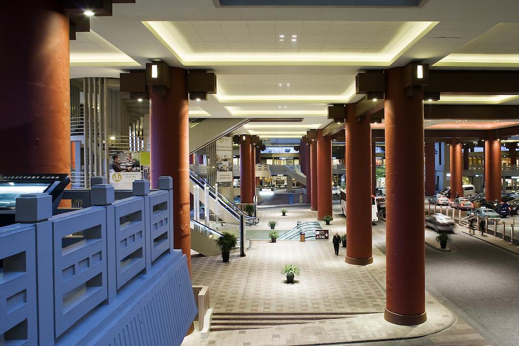 Shanghai Centre Serviced Apartment Екстер'єр фото