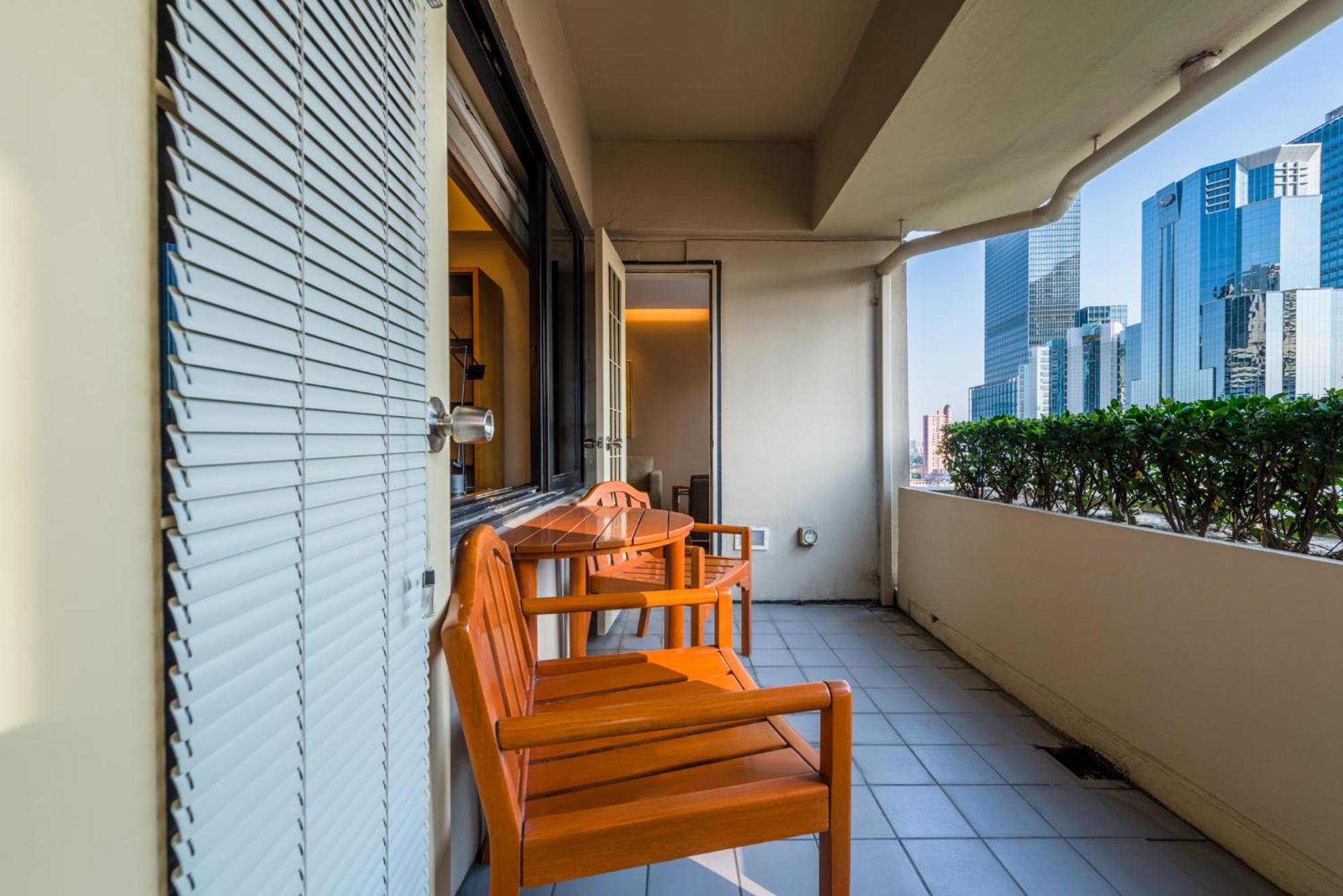 Shanghai Centre Serviced Apartment Екстер'єр фото