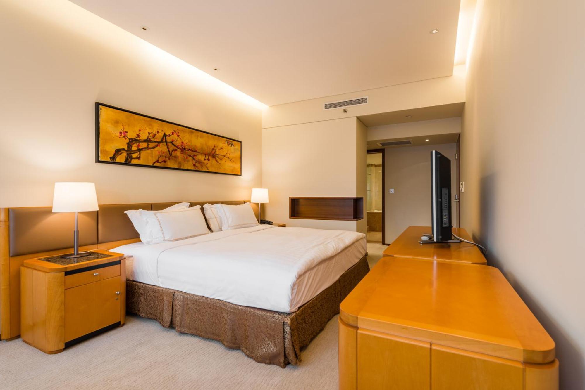 Shanghai Centre Serviced Apartment Екстер'єр фото