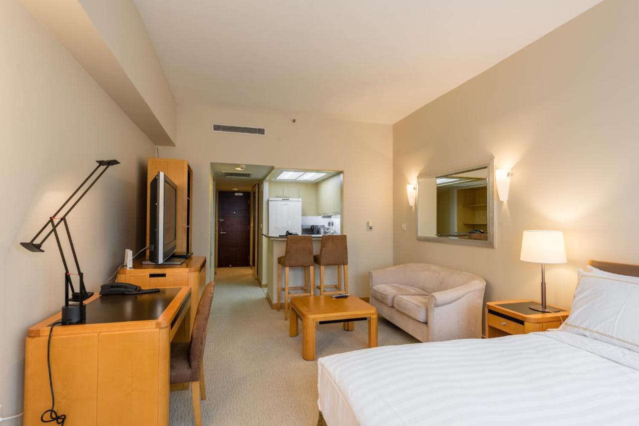 Shanghai Centre Serviced Apartment Екстер'єр фото